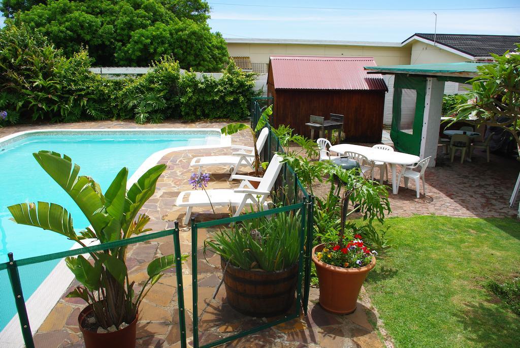 Aqua Marine Guest House Port Elizabeth Eksteriør bilde